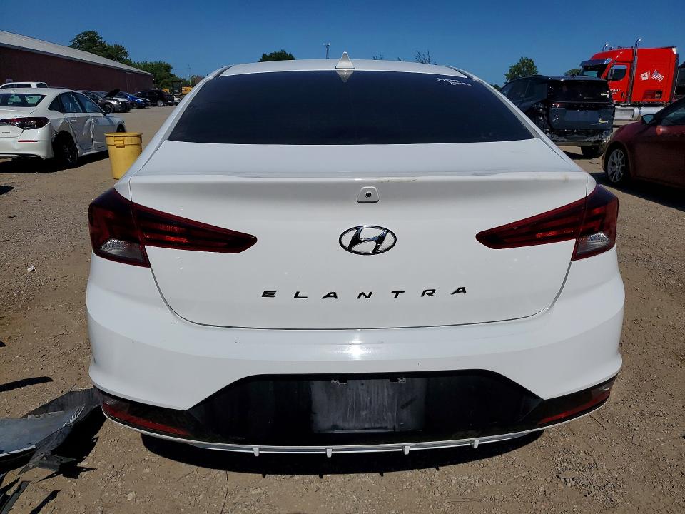 2020 Hyundai Elantra მანქანა იყიდება აუქციონზე, vin: KMHD84LF7LU037203, აუქციონის ნომერი: 62901596