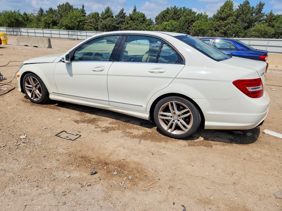 63388816 :رقم المزاد ، WDDGF8BB8CR194213 vin ، 2012 Mercedes-benz C مزاد بيع
