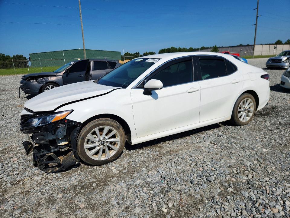 2023 Toyota Camry მანქანა იყიდება აუქციონზე, vin: 4T1C11AK0PU138653, აუქციონის ნომერი: 63926836