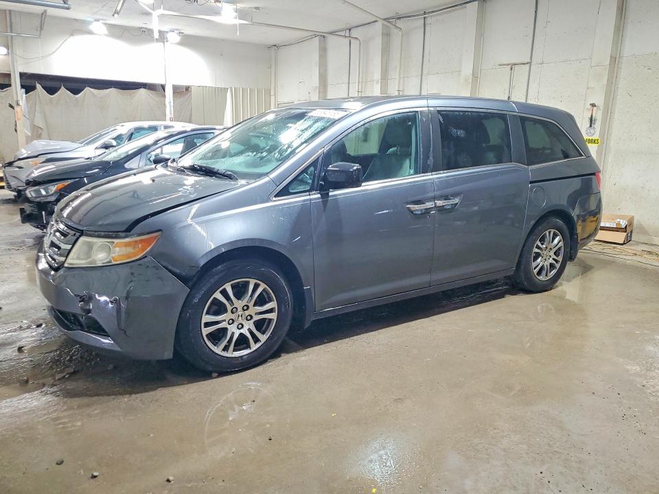 2012 Honda Odyssey მანქანა იყიდება აუქციონზე, vin: 5FNRL5H63CB144992, აუქციონის ნომერი: 65545186