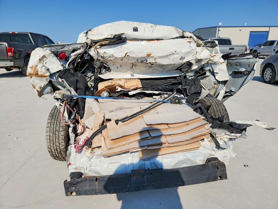 63027326 :رقم المزاد ، JTDBU4EE0A9118071 vin ، 2010 Toyota Corolla مزاد بيع