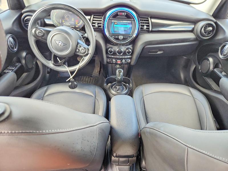 63240456 :رقم المزاد ، WMWXU7C08M2P10021 vin ، 2021 Mini Cooper مزاد بيع