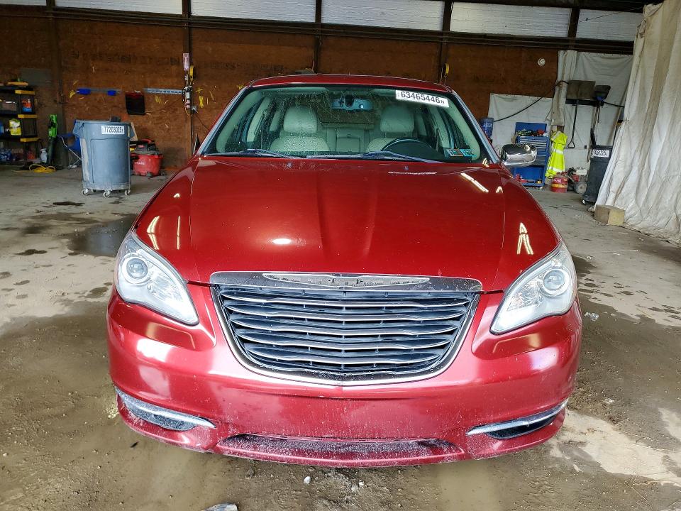 63465446 :رقم المزاد ، 1C3CCBCG6EN152680 vin ، 2014 Chrysler 200 مزاد بيع