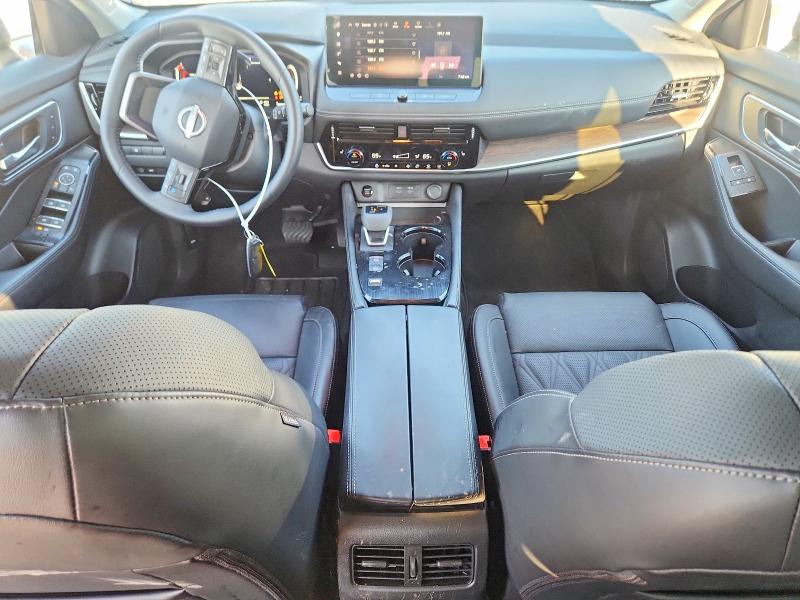 63586186 :رقم المزاد ، JN8BT3DCXSW102867 vin ، 2025 Nissan Rogue مزاد بيع