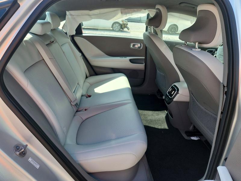 2023 Hyundai Ioniq 6 მანქანა იყიდება აუქციონზე, vin: KMHM34AC2PA043215, აუქციონის ნომერი: 65138756