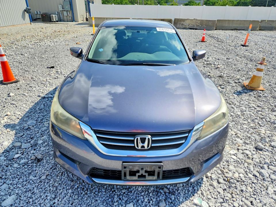 65698816 :رقم المزاد ، 1HGCR2F30FA017451 vin ، 2015 Honda Accord مزاد بيع