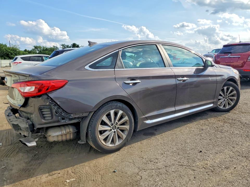 Продажа на аукционе авто 2017 Hyundai Sonata, vin: 5NPE34AF4HH515704, номер лота: 66722216