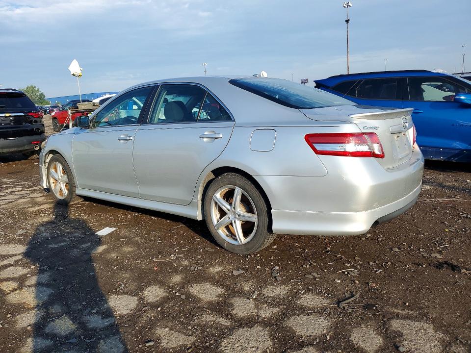 2010 Toyota Camry მანქანა იყიდება აუქციონზე, vin: 4T1BF3EK2AU558828, აუქციონის ნომერი: 63945606