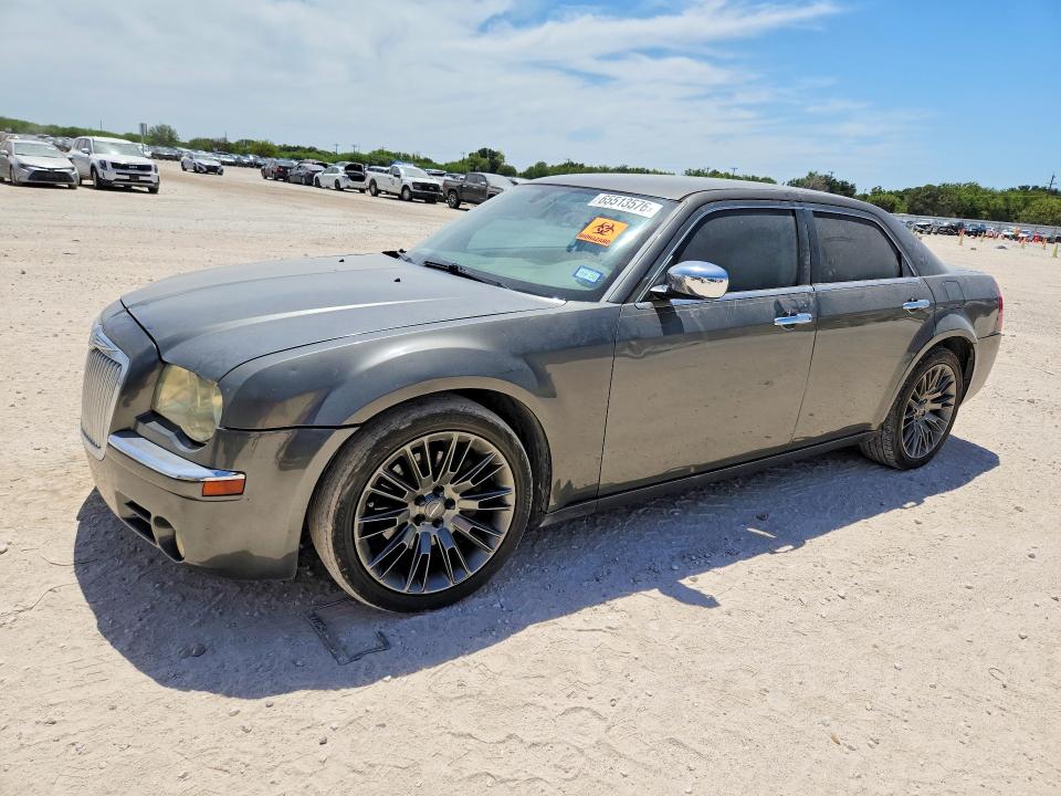 65513576 :رقم المزاد ، 2C3KA63H88H219875 vin ، 2008 Chrysler 300c مزاد بيع