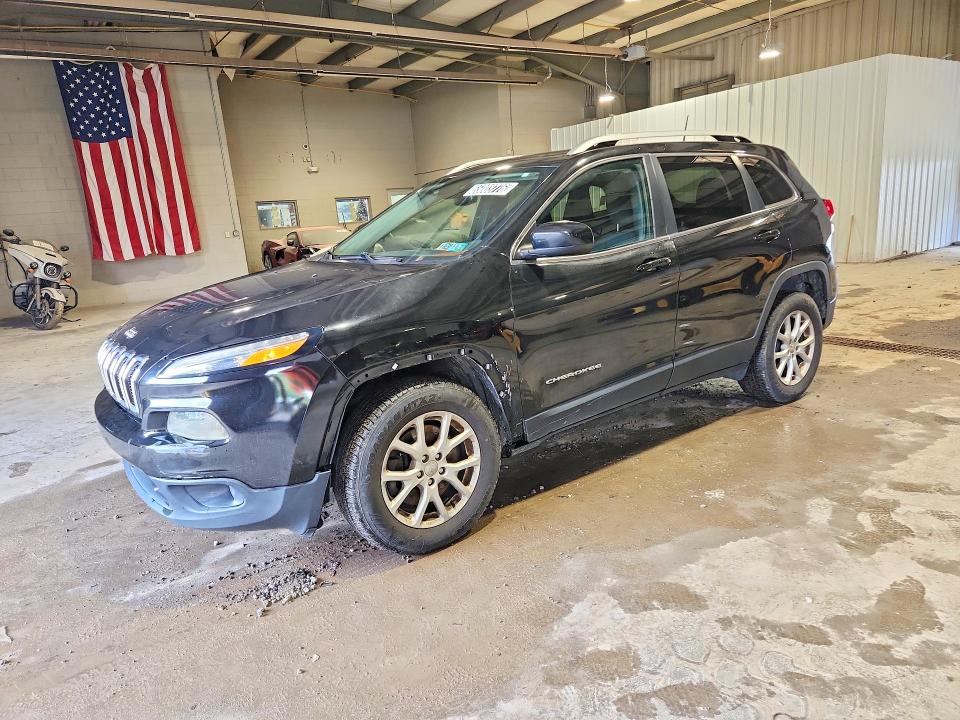 2017 Jeep Cherokee მანქანა იყიდება აუქციონზე, vin: 1C4PJMCB5HW638348, აუქციონის ნომერი: 65003776