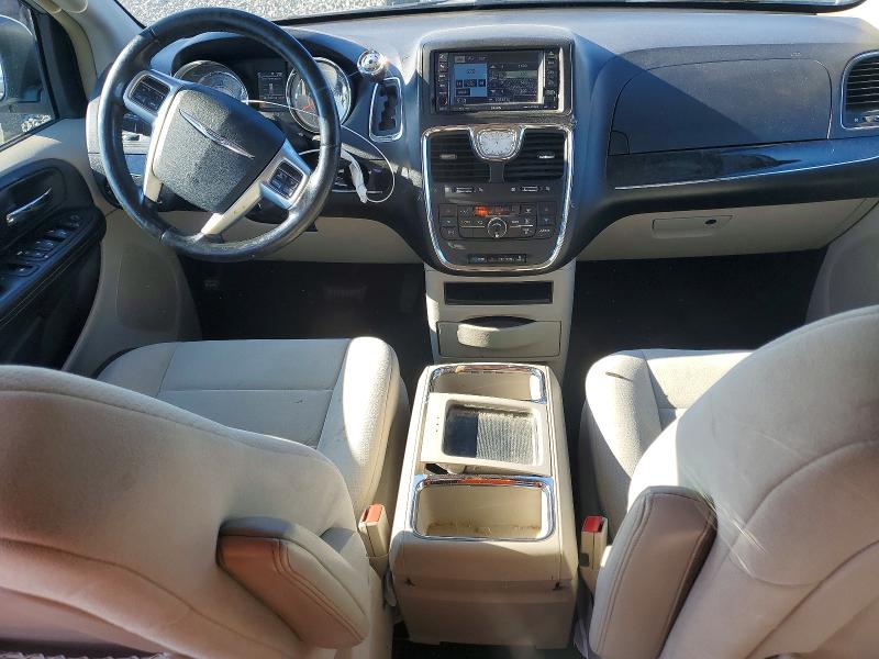 2011 Chrysler Town & Country მანქანა იყიდება აუქციონზე, vin: 2A4RR5DGXBR665086, აუქციონის ნომერი: 65394196
