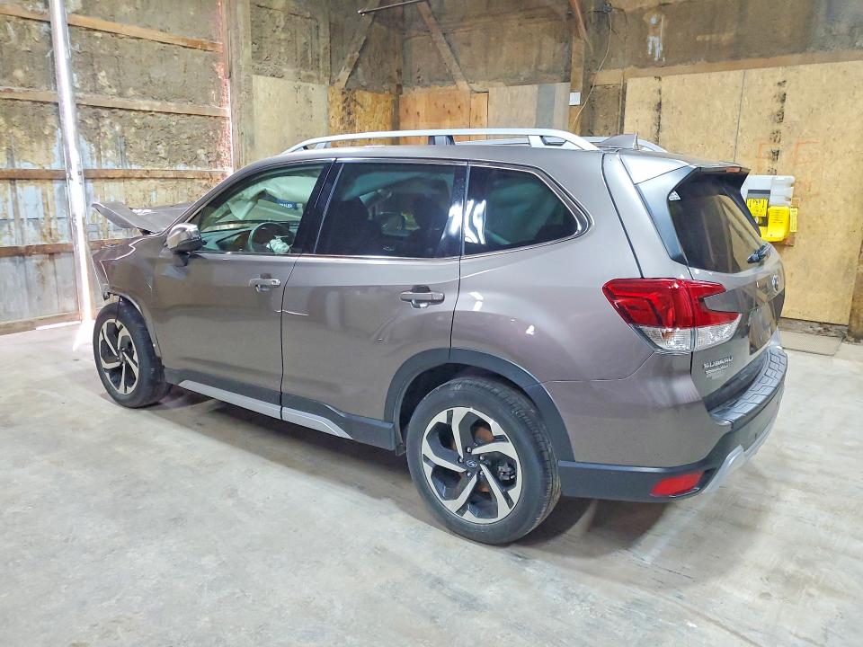 Продажа на аукционе авто 2022 Subaru Forester, vin: JF2SKARC2NH447607, номер лота: 65384686