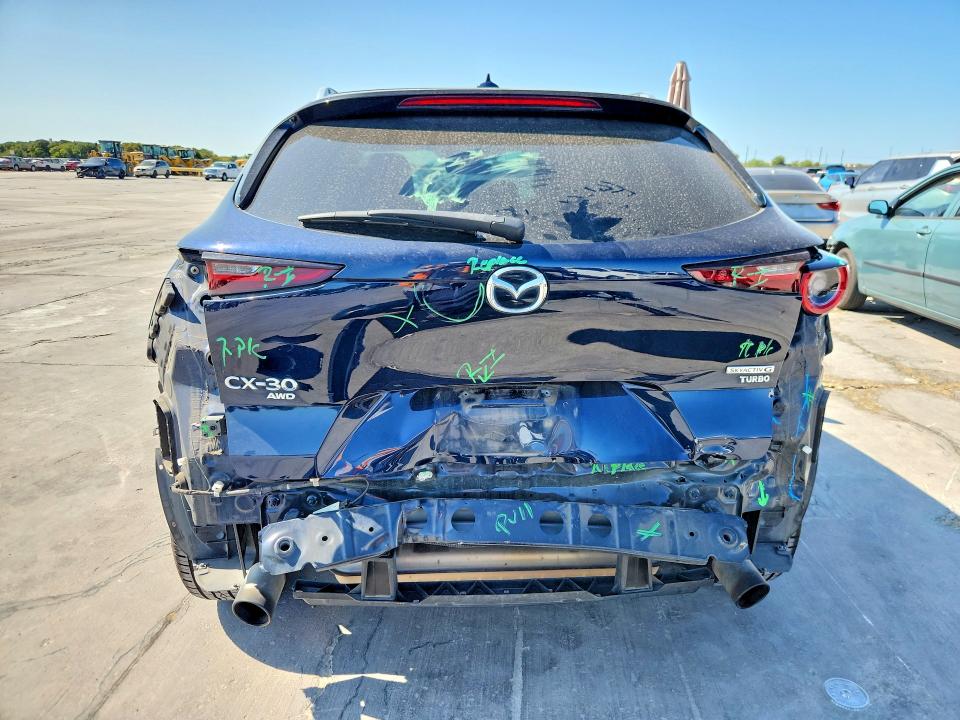 64171096 :رقم المزاد ، 3MVDMBDYXMM242474 vin ، 2021 Mazda Cx-30 مزاد بيع