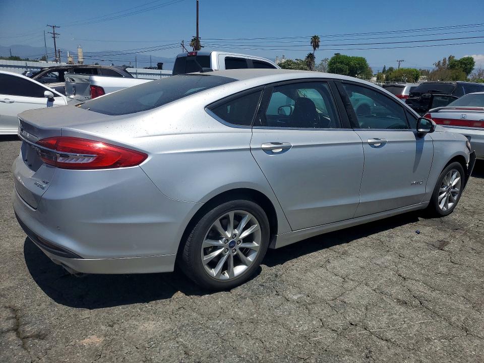 2017 Ford Fusion მანქანა იყიდება აუქციონზე, vin: 3FA6P0LU3HR164039, აუქციონის ნომერი: 65395546