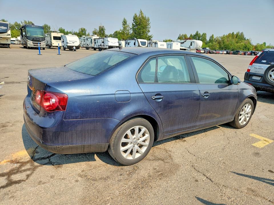 Продажа на аукционе авто 2010 Volkswagen Jetta, vin: 3VWRZ7AJ2AM138874, номер лота: 62966286