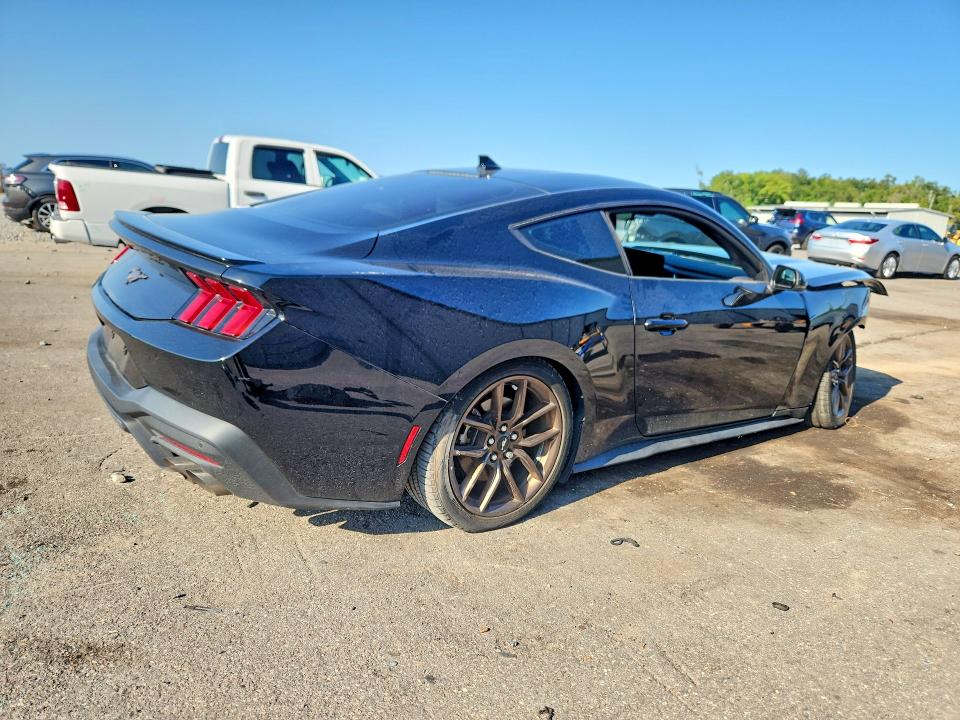 65276836 :رقم المزاد ، 1FA6P8TH9R5137370 vin ، 2024 Ford Mustang مزاد بيع
