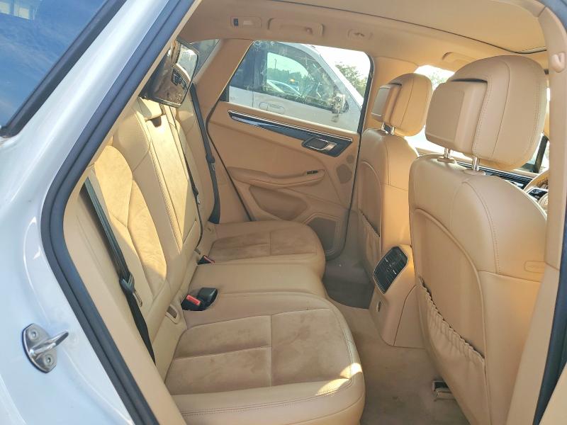 64089616 :رقم المزاد ، WP1AB2A53HLB13342 vin ، 2017 Porsche Macan مزاد بيع