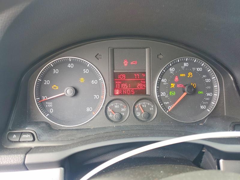2009 Volkswagen Jetta მანქანა იყიდება აუქციონზე, vin: 3VWJM71K19M004812, აუქციონის ნომერი: 63519836