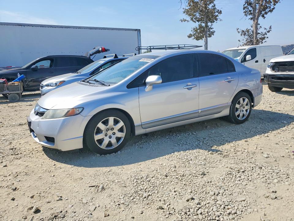 64636686 :رقم المزاد ، 2HGFA1F58AH524205 vin ، 2010 Honda Civic مزاد بيع