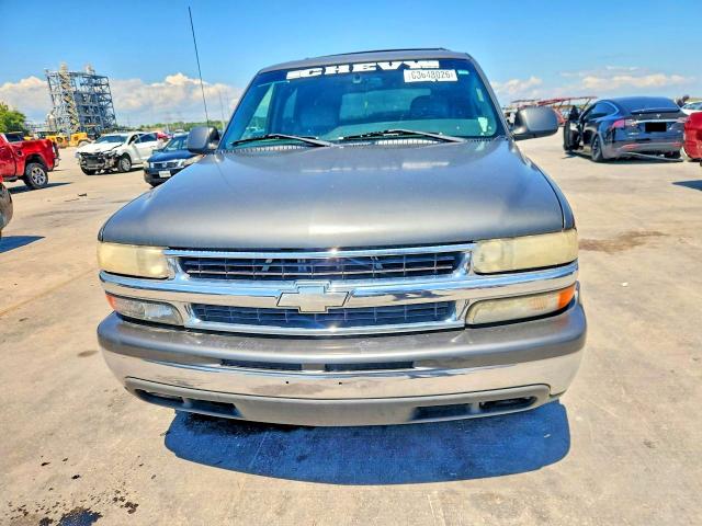 2001 Chevrolet Tahoe მანქანა იყიდება აუქციონზე, vin: 1GNEC13T61R177908, აუქციონის ნომერი: 63648026