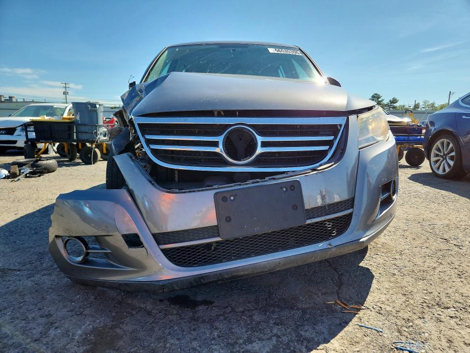 66535306 :رقم المزاد ، WVGBV7AX4BW506523 vin ، 2011 Volkswagen Tiguan مزاد بيع