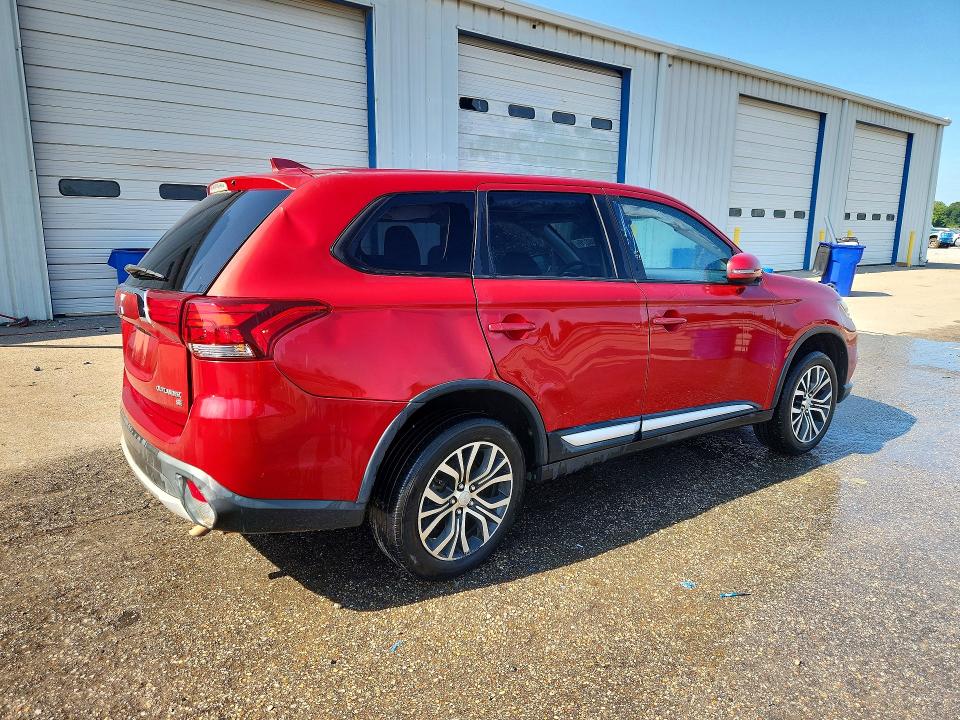 64086276 :رقم المزاد ، JA4AZ3A36JZ042152 vin ، 2018 Mitsubishi Outlander مزاد بيع