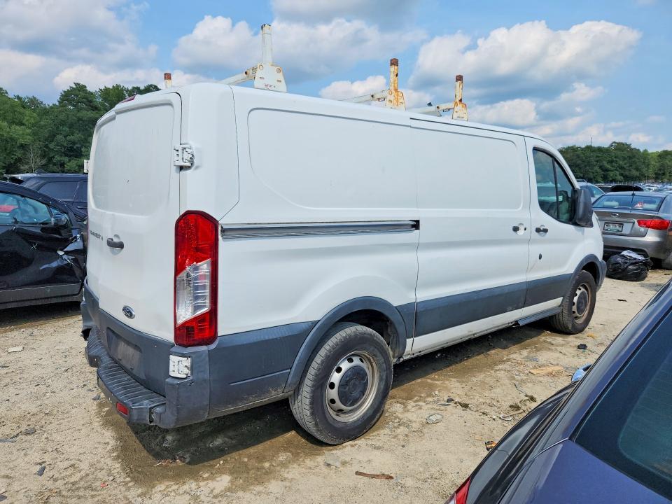68655346 :رقم المزاد ، 1FTNE1YM5FKA81207 vin ، 2015 Ford Transit مزاد بيع
