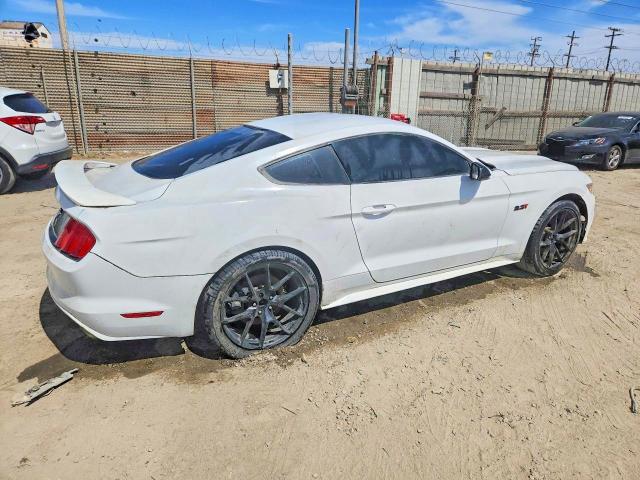 65910556 :رقم المزاد ، 1FA6P8TH1F5425914 vin ، 2015 Ford Mustang مزاد بيع
