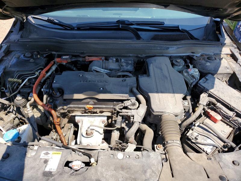 63515566 :رقم المزاد ، 1HGCV3F10JA001694 vin ، 2018 Honda Accord مزاد بيع