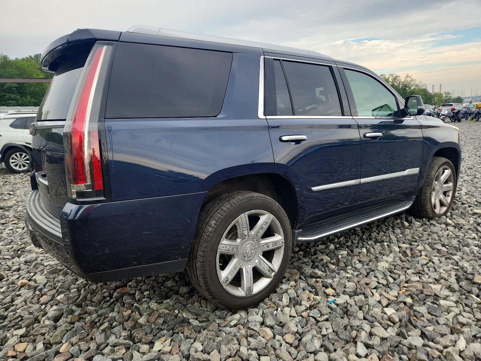 Продаж на аукціоні авто 2018 Cadillac Escalade, vin: 1GYS4BKJ8JR201120, номер лоту: 66337136