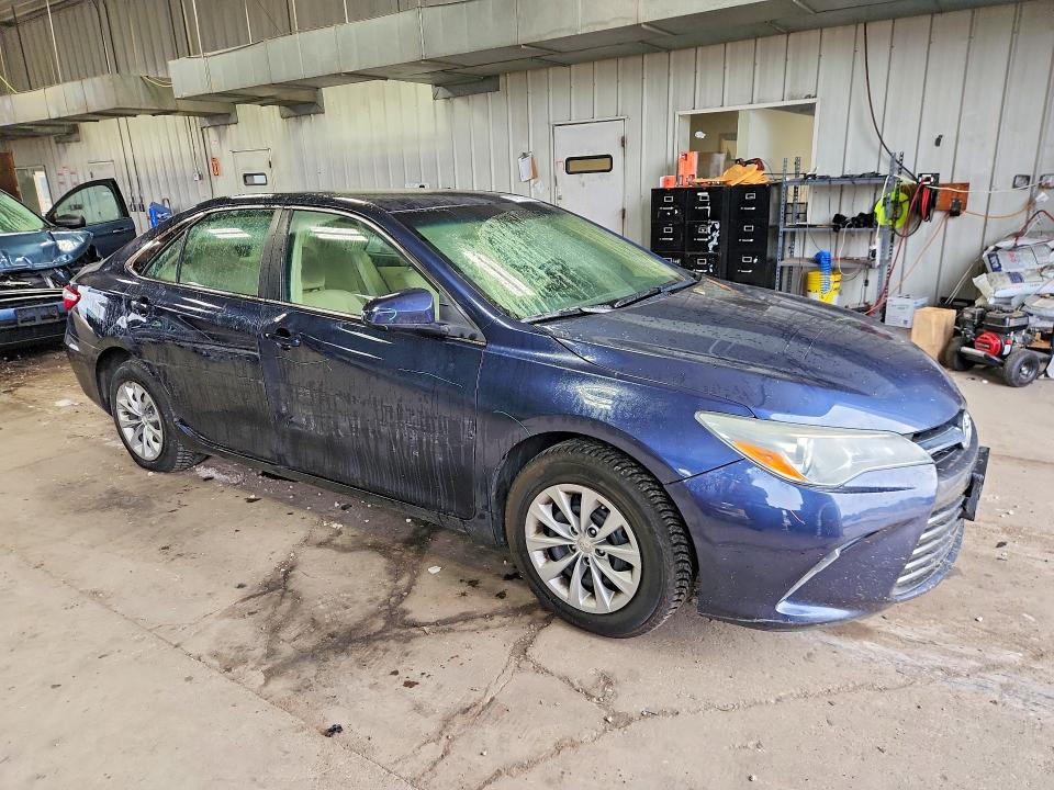 Aukcja sprzedaży 2016 Toyota Camry, vin: 4T4BF1FK1GR537406, numer aukcji: 64722586