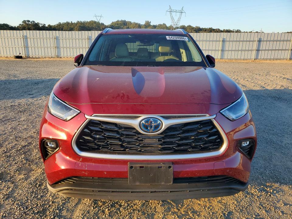 Aukcja sprzedaży 2021 Toyota Highlander, vin: 5TDGBRCHXMS060739, numer aukcji: 64259986