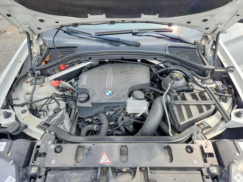 64811556 :رقم المزاد ، 5UXWX9C57G0D70228 vin ، 2016 Bmw X3 مزاد بيع