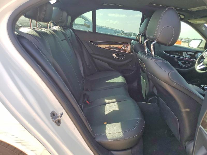 65741416 :رقم المزاد ، WDDZF4JB1KA543714 vin ، 2019 Mercedes-benz E مزاد بيع