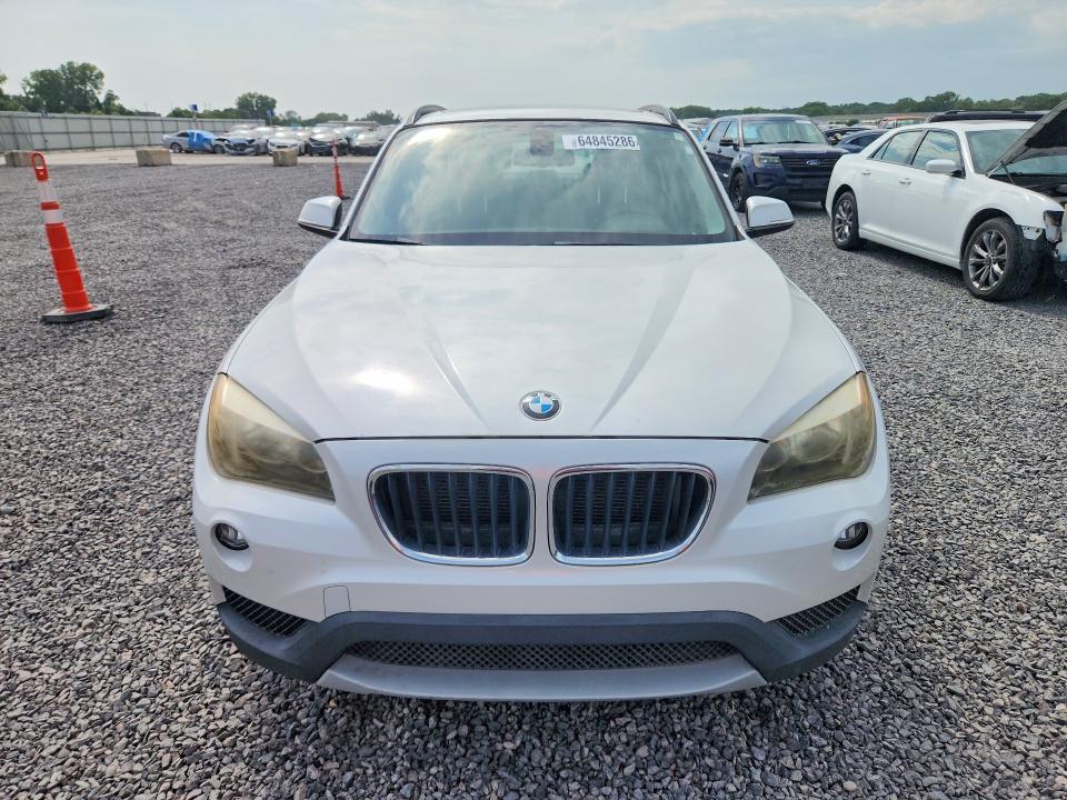 2013 Bmw X1 მანქანა იყიდება აუქციონზე, vin: WBAVM1C55DVL64072, აუქციონის ნომერი: 64845286