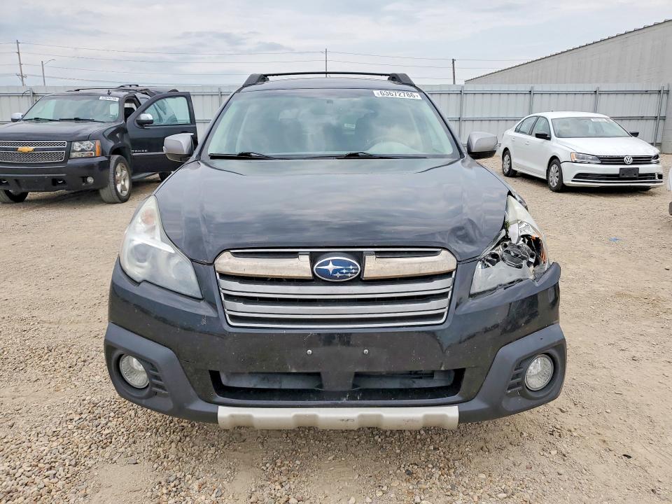 Продажа на аукционе авто 2013 Subaru Outback, vin: 4S4BRCSC2D3285565, номер лота: 63672786