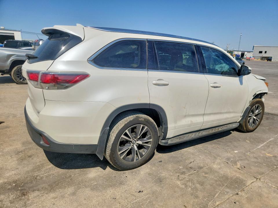 Продажа на аукционе авто 2016 Toyota Highlander, vin: 5TDKKRFH8GS180176, номер лота: 66262876