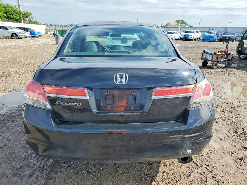 Продажа на аукционе авто 2011 Honda Accord, vin: 1HGCP2F61BA110084, номер лота: 62753746