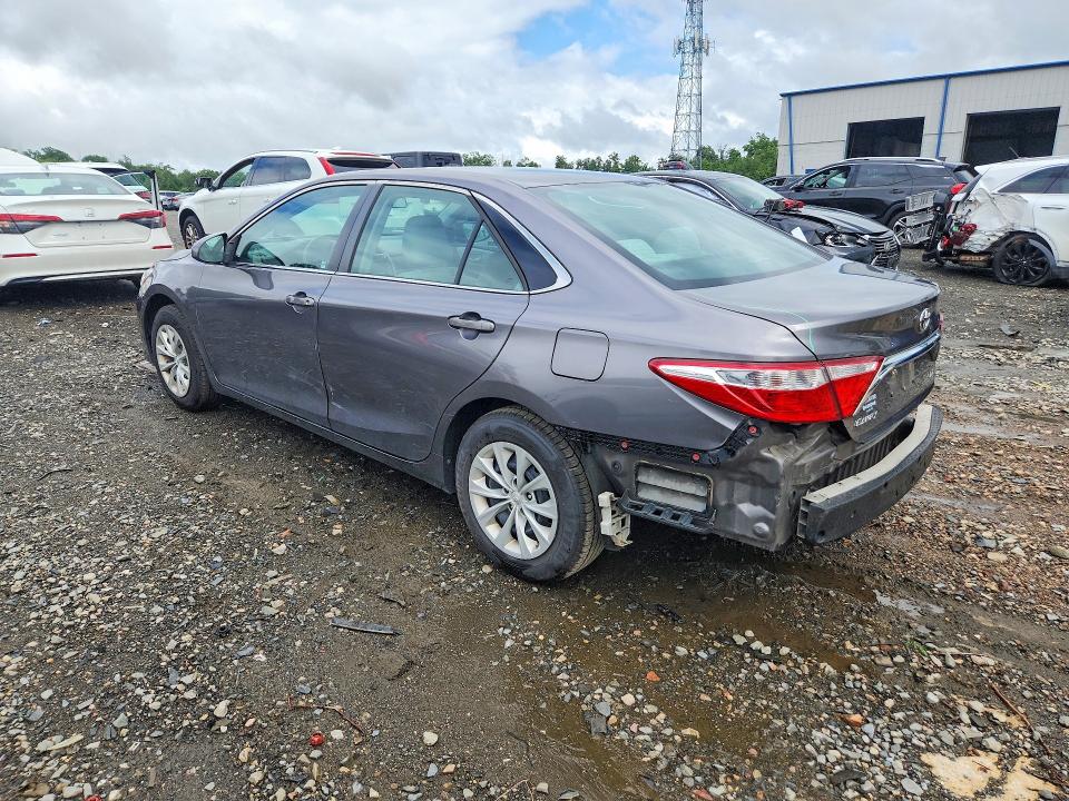 Aukcja sprzedaży 2015 Toyota Camry, vin: 4T4BF1FK1FR510155, numer aukcji: 63887406