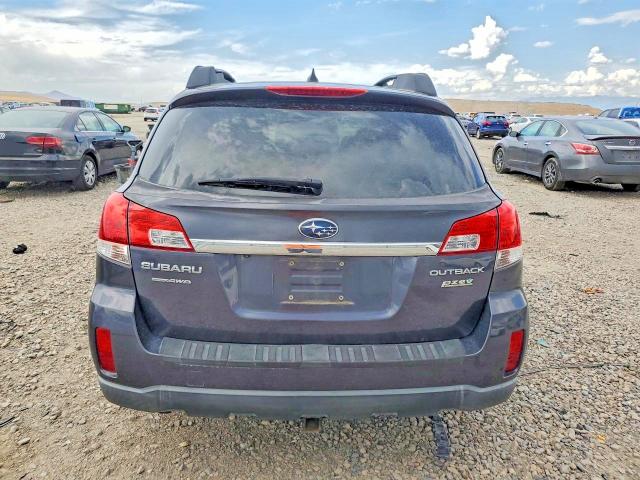 66443446 :رقم المزاد ، 4S4BRBKC8B3388321 vin ، 2011 Subaru Outback مزاد بيع