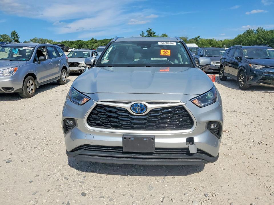 Продаж на аукціоні авто 2021 Toyota Highlander, vin: 5TDHBRCH5MS515436, номер лоту: 65438026