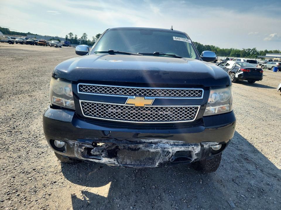 64973256 :رقم المزاد ، 1GNSCBE0XDR199944 vin ، 2013 Chevrolet Tahoe مزاد بيع