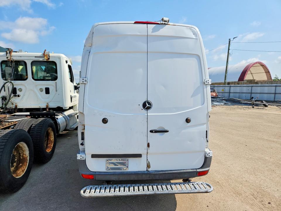 Продаж на аукціоні авто 2014 Mercedes-benz Sprinter, vin: WD3PE8DE4E5831672, номер лоту: 63887756