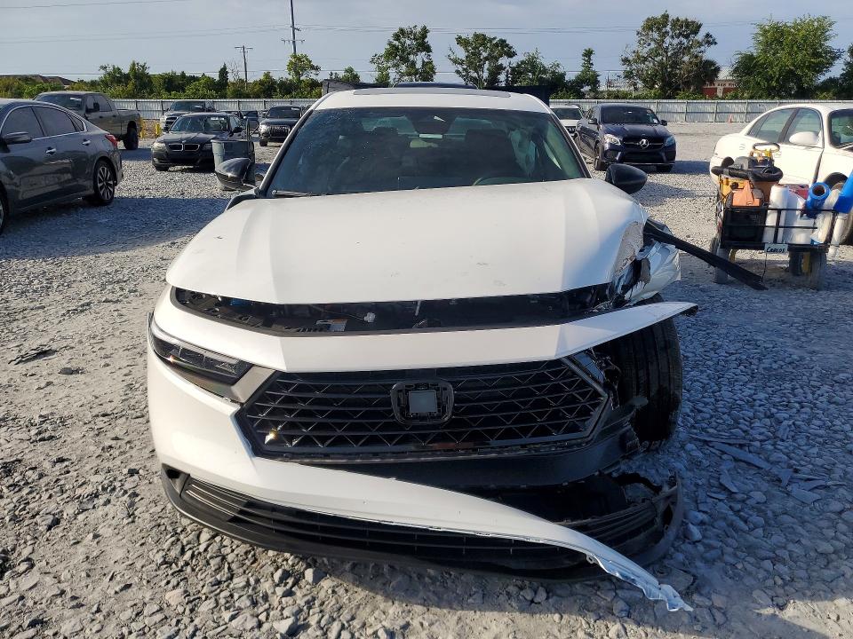 Продажа на аукционе авто 2025 Honda Accord, vin: 1HGCY2F54SA008430, номер лота: 63949486