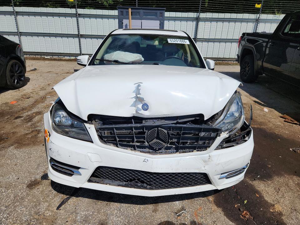 65201886 :رقم المزاد ، WDDGF4HBXEG248254 vin ، 2014 Mercedes-benz C مزاد بيع