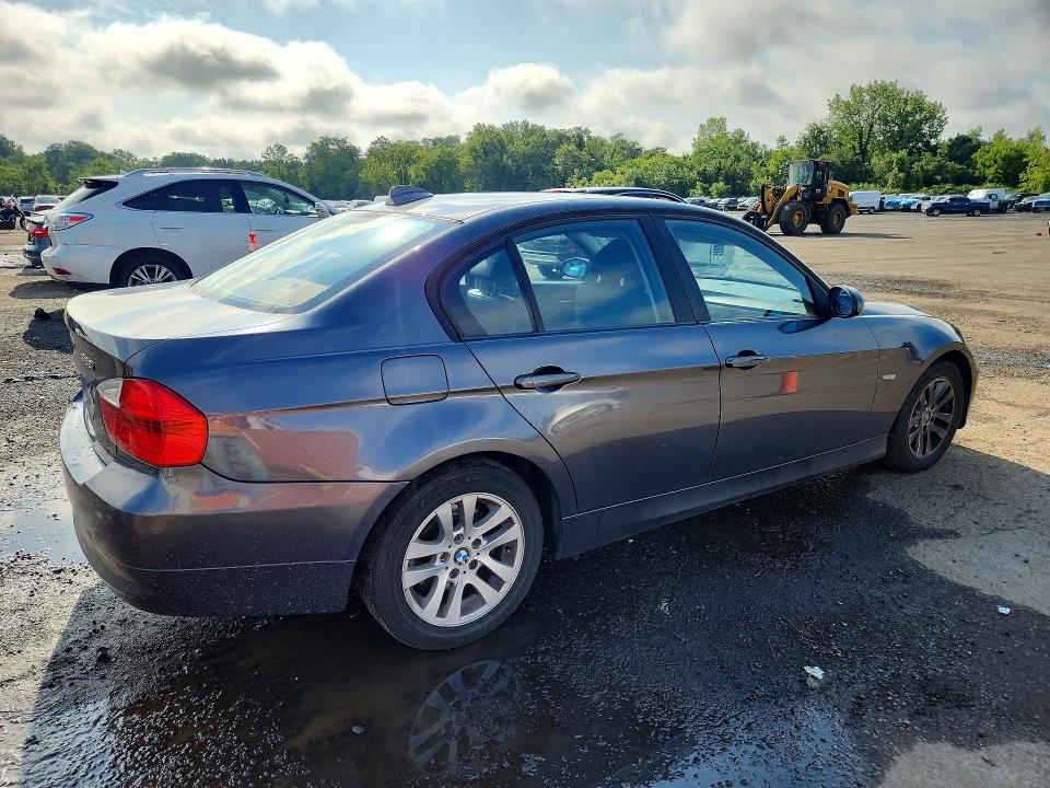 Aukcja sprzedaży 2007 Bmw 328, vin: WBAVA33557KX82383, numer aukcji: 63438296