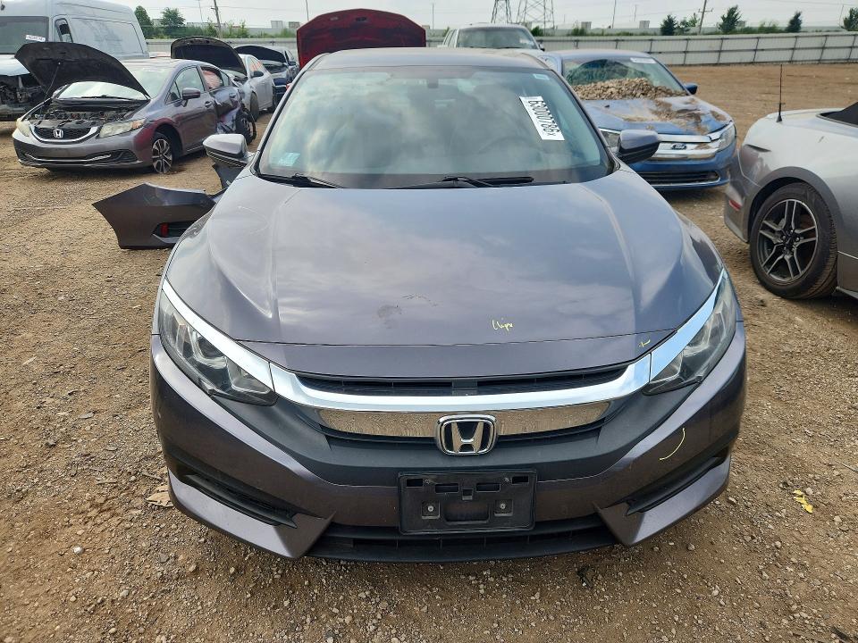 Продаж на аукціоні авто 2018 Honda Civic, vin: 19XFC2F54JE019692, номер лоту: 63000786