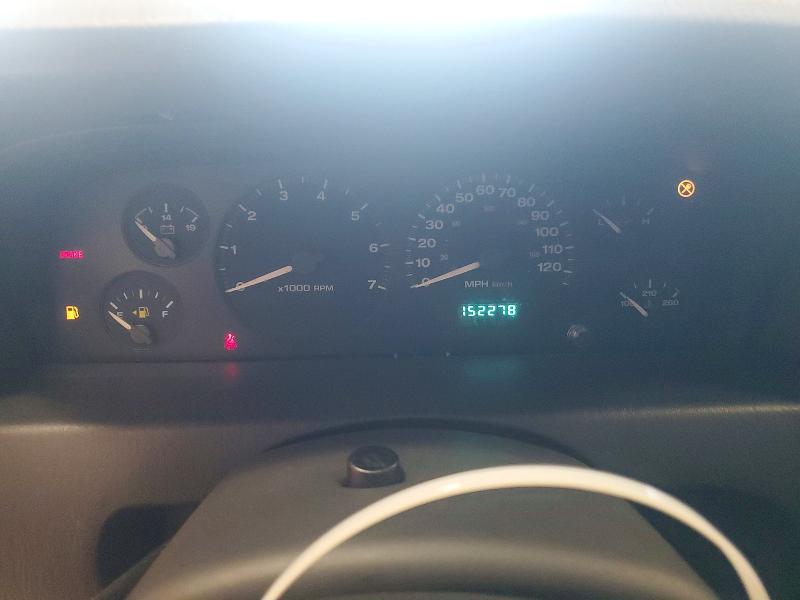 62153426 :رقم المزاد ، 1J4GW48S74C133881 vin ، 2004 Jeep Grand Cherokee مزاد بيع