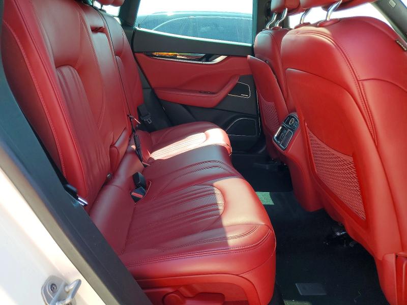 Продажа на аукционе авто 2018 Maserati Levante, vin: ZN661XUL5JX294345, номер лота: 66007516