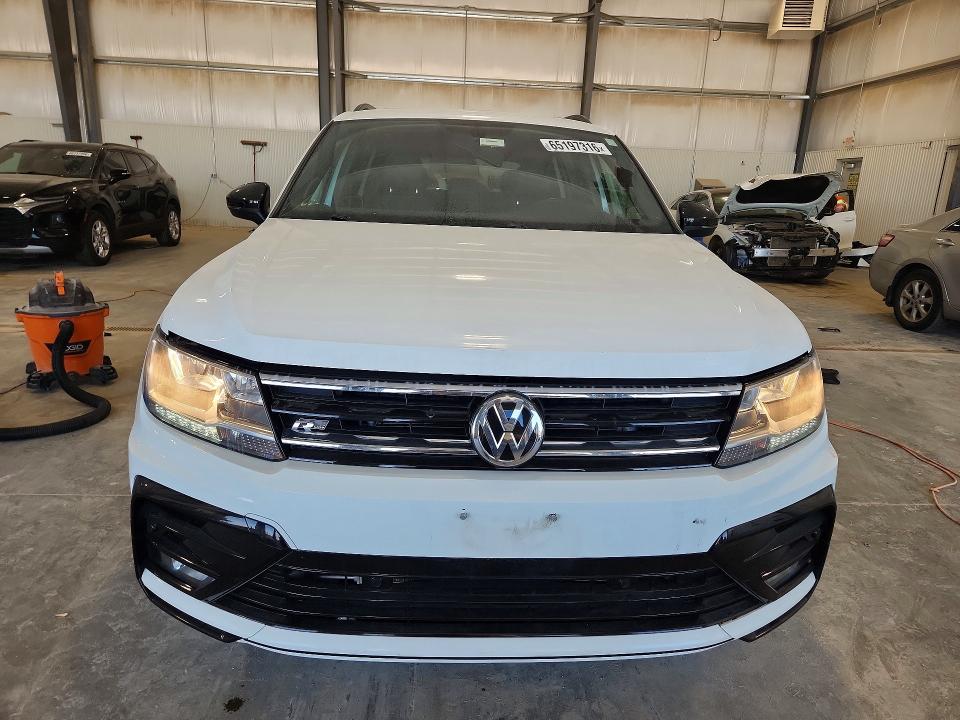 Продажа на аукционе авто 2021 Volkswagen Tiguan, vin: 3VV2B7AX4MM024510, номер лота: 65197316